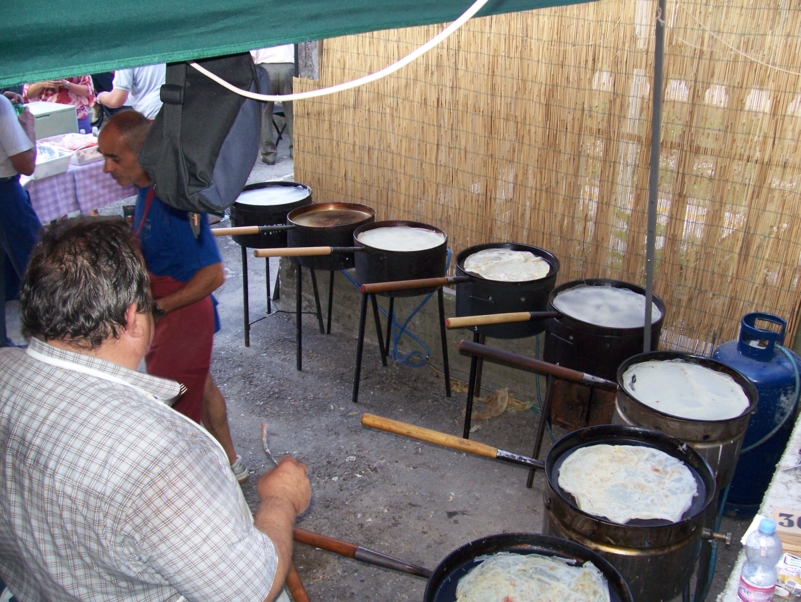  Image name: Estate041.jpg 
 width: 801 pixel 
 height: 602 pixel 
 Size: 464878 bytes 
 Click to enlarge 